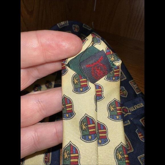Vintage Tommy Hilfiger Necktie‎ - Picture 6 of 7